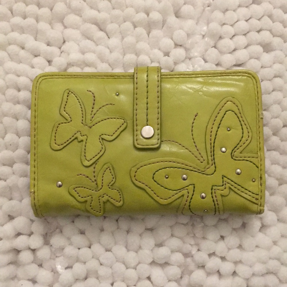 Green wallet